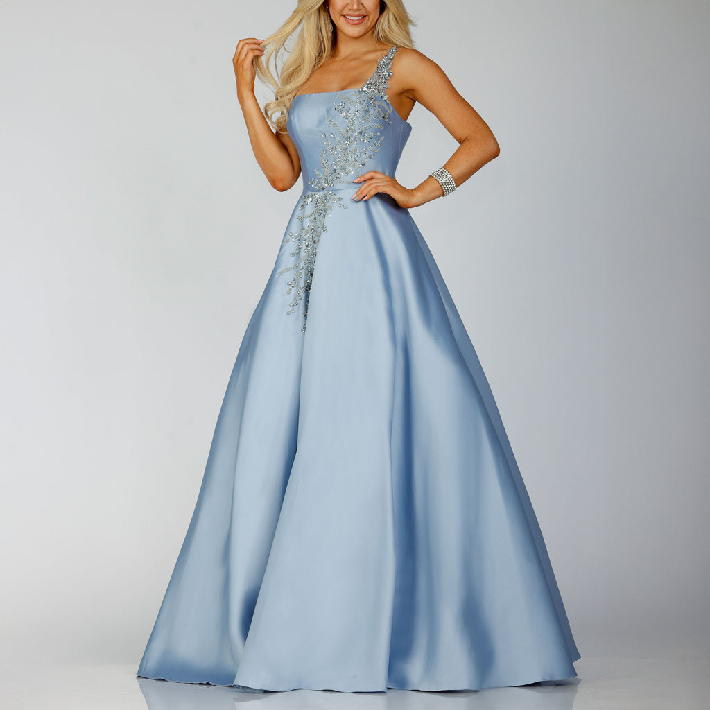 Elegant One-Shoulder Lace Appliqué Ballgown