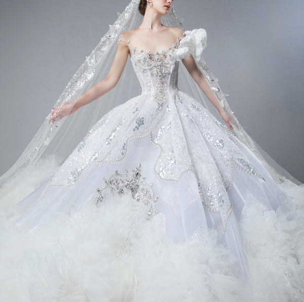 Ball Gown With Strapless Bodice And Ruffled Tulle Skirt